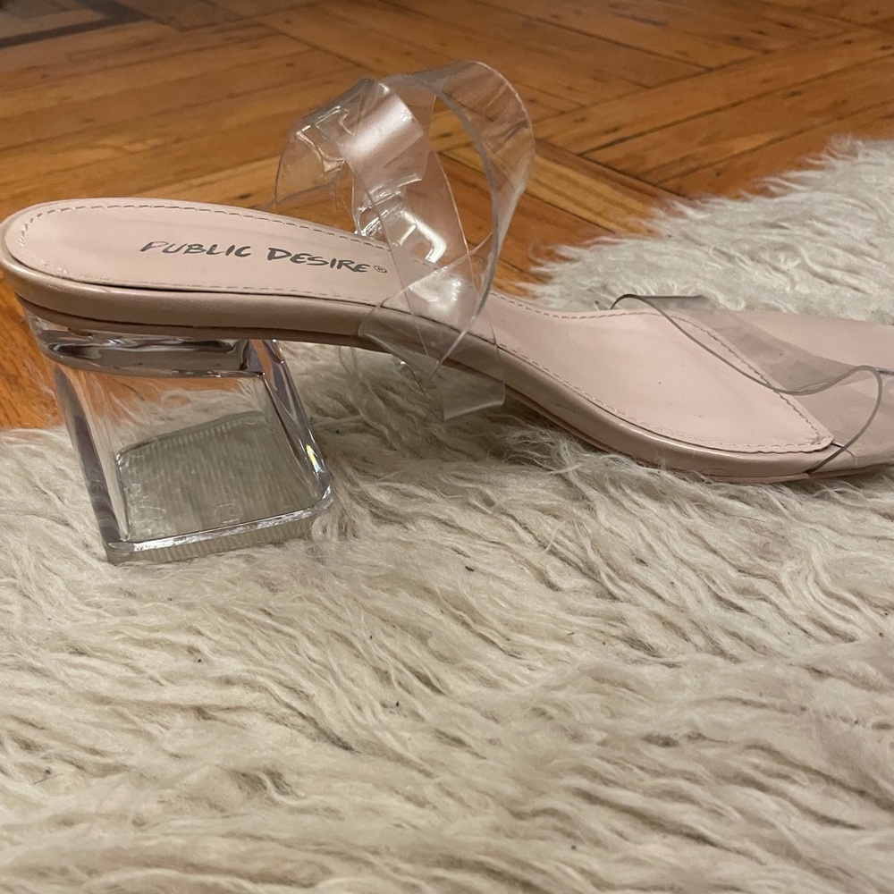 Clear Heels - Picture 4 of 8